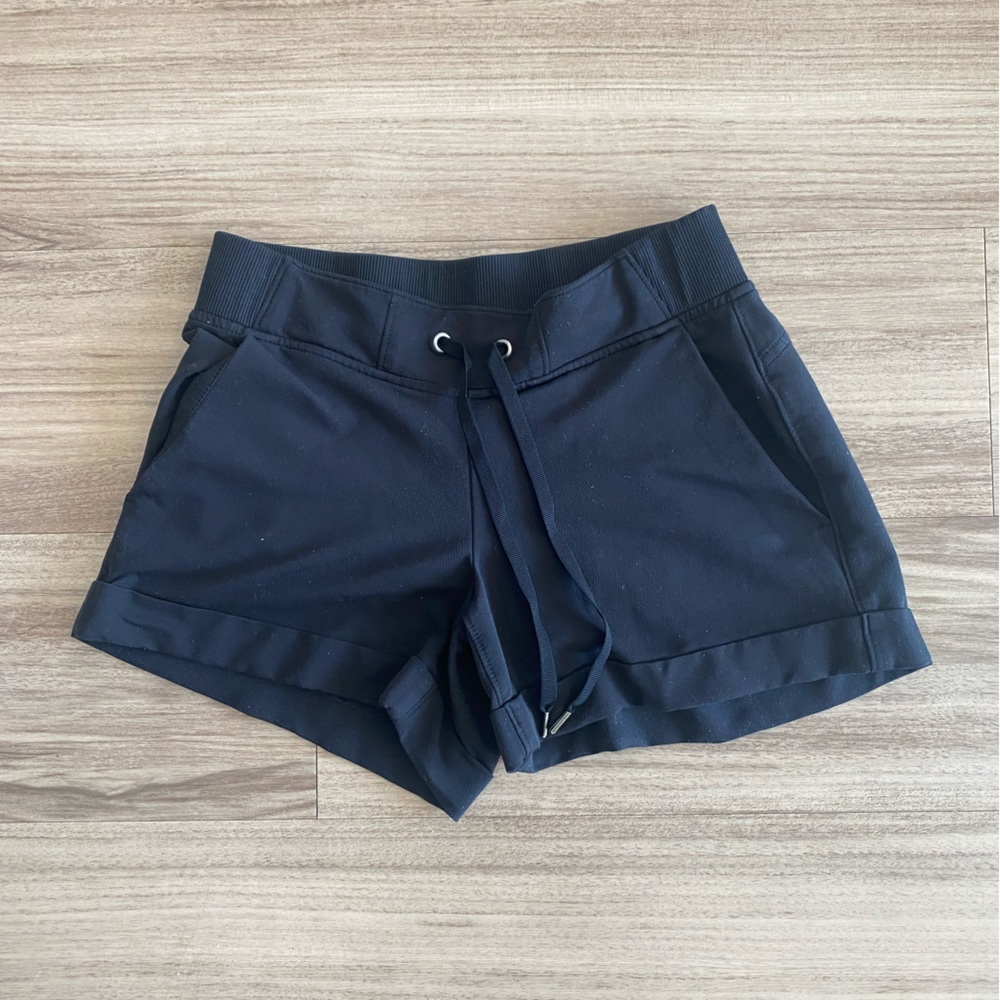 Athleta high rise shorts